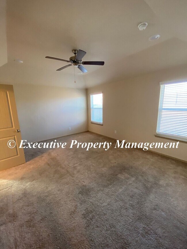 Building Photo - 1781 Dryden Ave