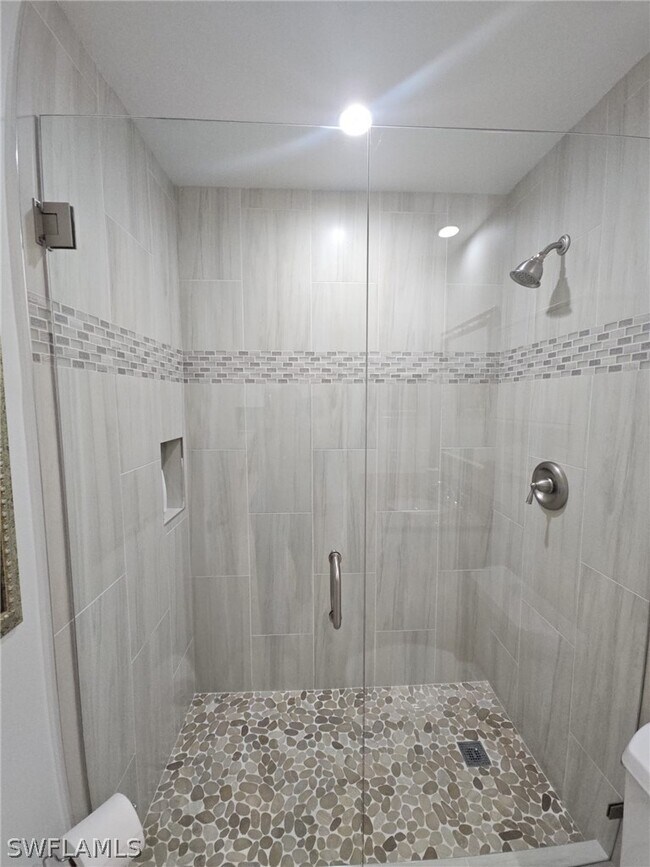 Building Photo - 7768 Jewel Ln