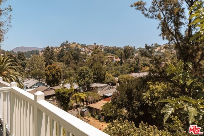Building Photo - 2120 N Cahuenga Blvd