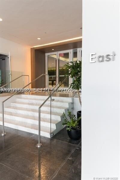 Building Photo - 400 Sunny Isles Blvd