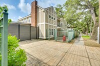 Building Photo - 2307 S Carrollton Ave