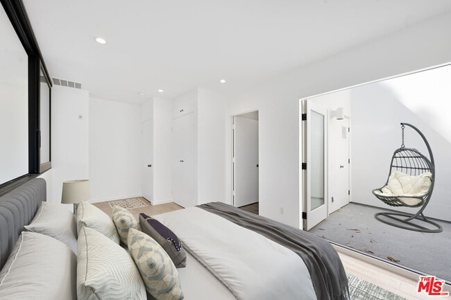 Building Photo - 1401 Camden Ave