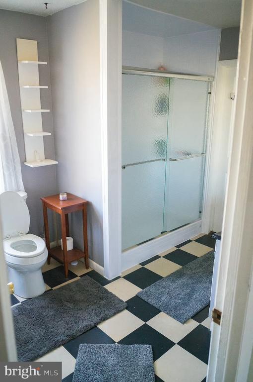 Building Photo - 796 Whitmer Rd