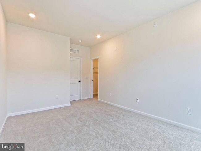 Building Photo - 1310 Parker Blvd