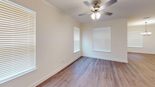 Building Photo - 6610 Bendale Dr