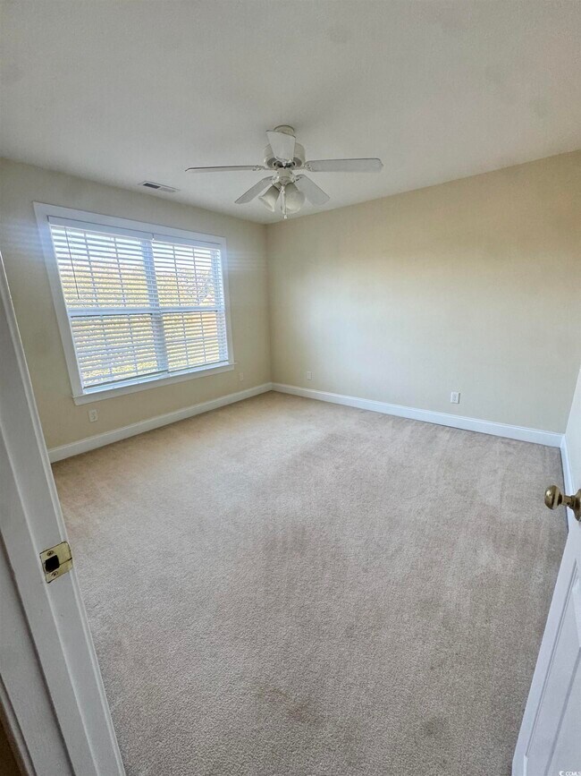 Building Photo - 544 Stonemason Dr