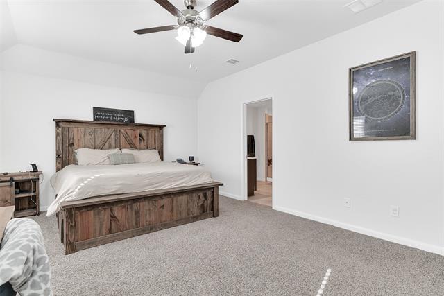 Building Photo - 707 Range Dr