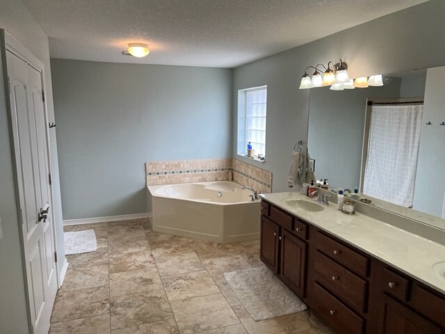Building Photo - 2250 Reed Ridge Ct