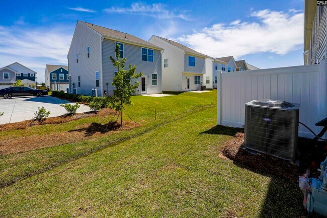 Building Photo - 244 Bones Rd