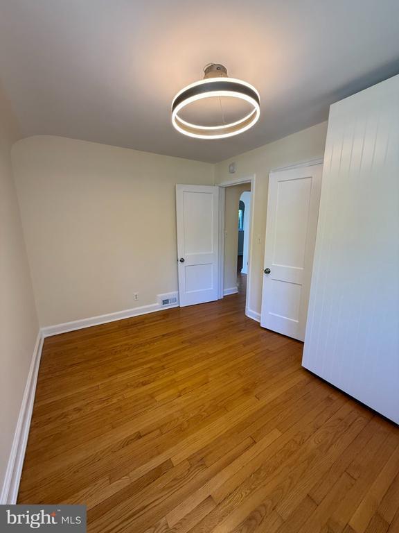 Building Photo - 4616 Rosedale Ave