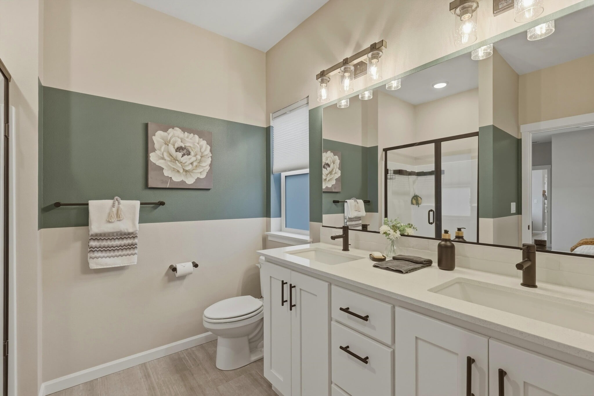 Building Photo - 8104 SE Blanton St