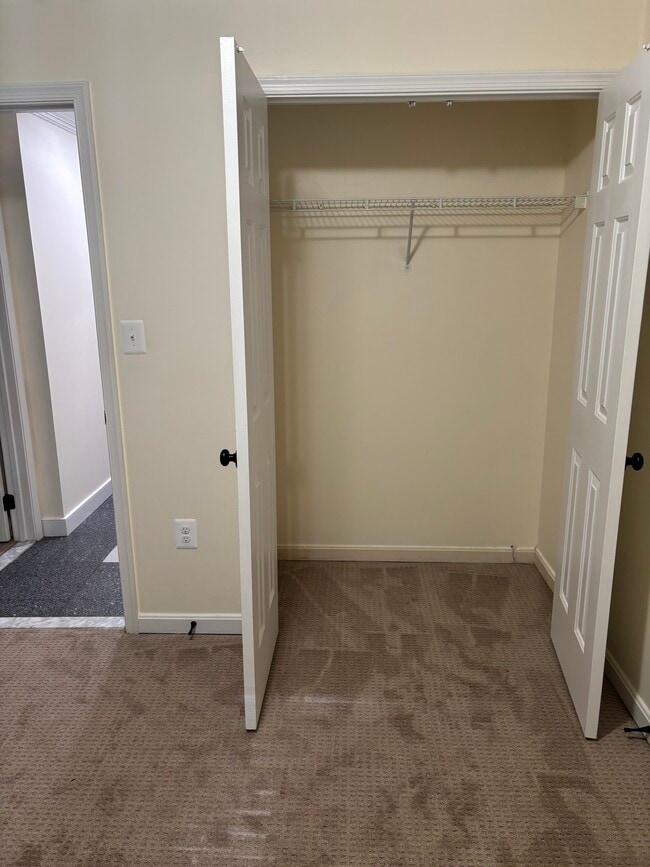 Building Photo - 4150 Crab Apple Ct