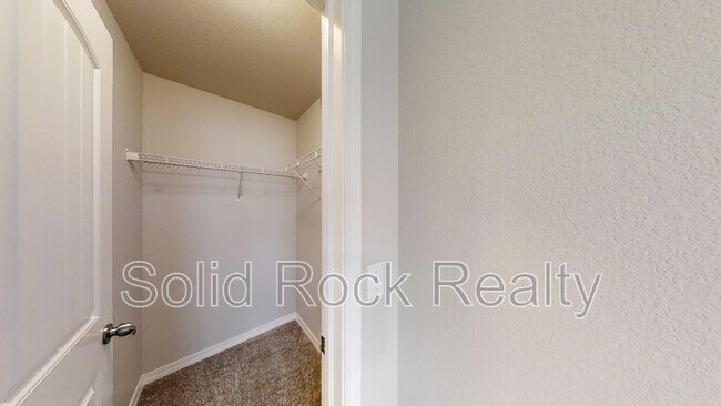 Building Photo - 10977 Quercia Cir