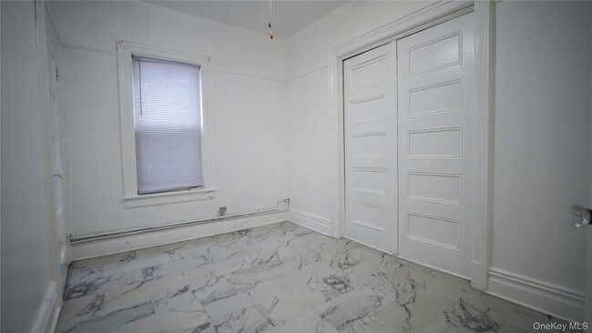 Building Photo - 1718 Melville St