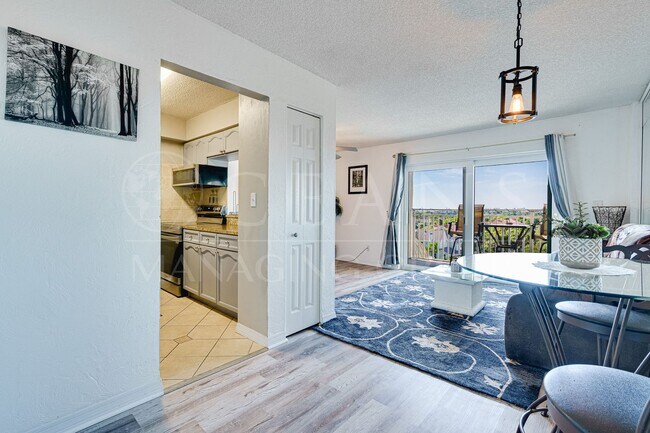 Building Photo - Fully Furnished 1BR/1BA Condo – Riverfront...