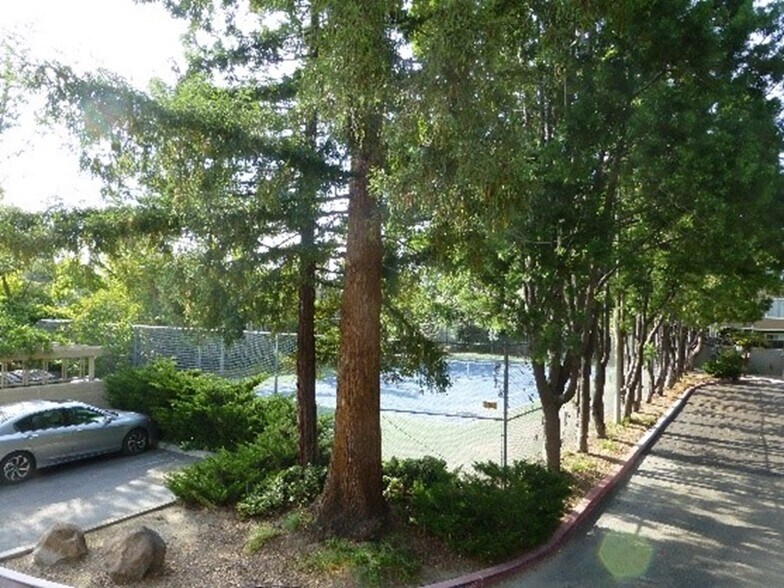 Tennis Court - 1475 De Rose Way