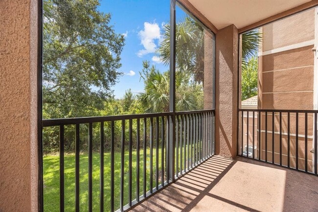 Building Photo - 1355 Venezia Ct