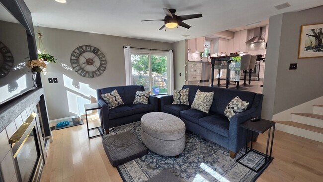 Building Photo - Beautiful 4 Bedroom 3.5 Bath Home - Longmont!