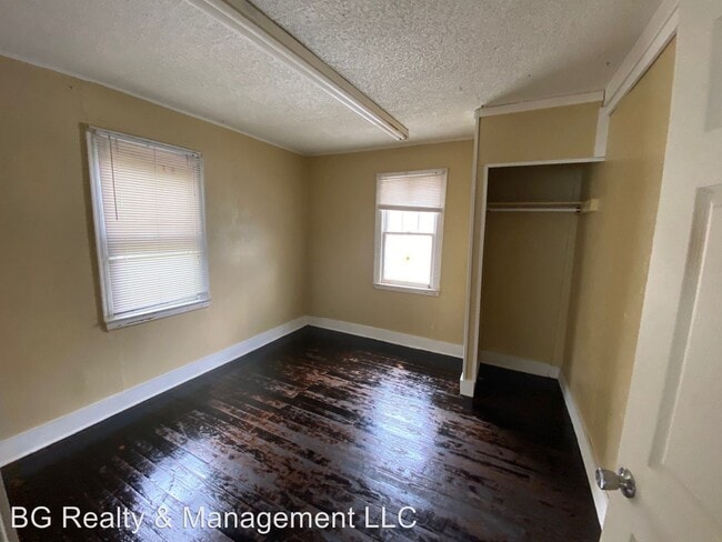 Building Photo - 3 br, 1 bath House - 219 S. Pierce Street
