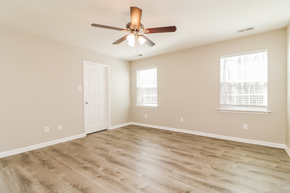 Building Photo - 1421 Cairo Way