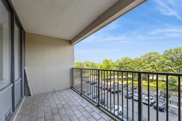 Building Photo - 6 Horizon Rd