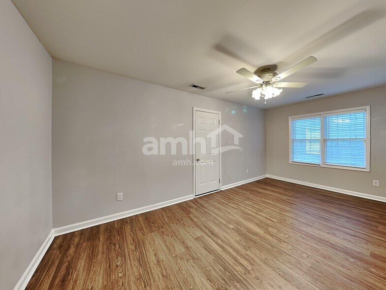 Building Photo - 2313 Clerestory Pl