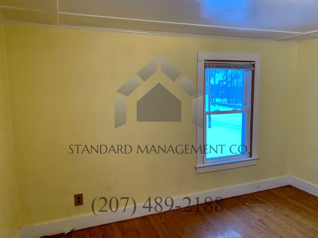 Building Photo - Charming Waterville Home with 3 Bedrooms and 2 Baths