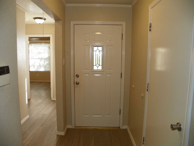 Building Photo - Welcome to this charming Centex home locat...