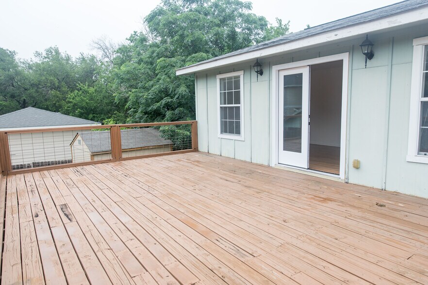 Building Photo - 4519 Merle Dr