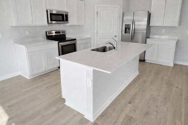 Building Photo - 299 Wedge Cir