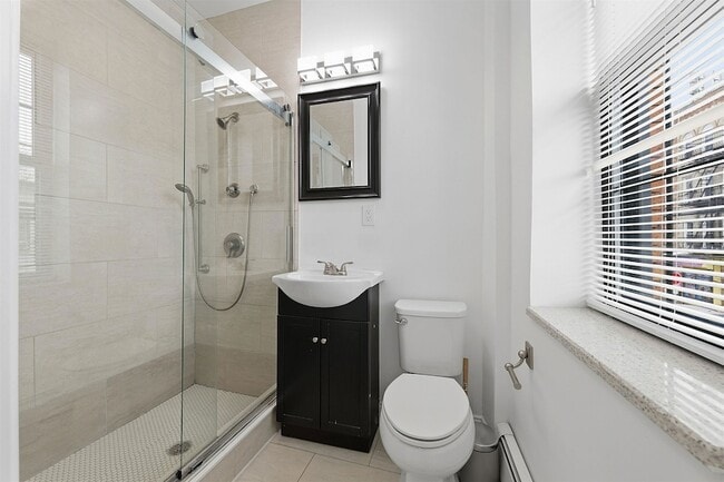 Building Photo - 803 West St