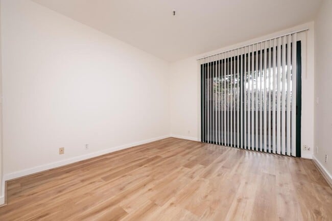 Building Photo - 4250 El Camino Real