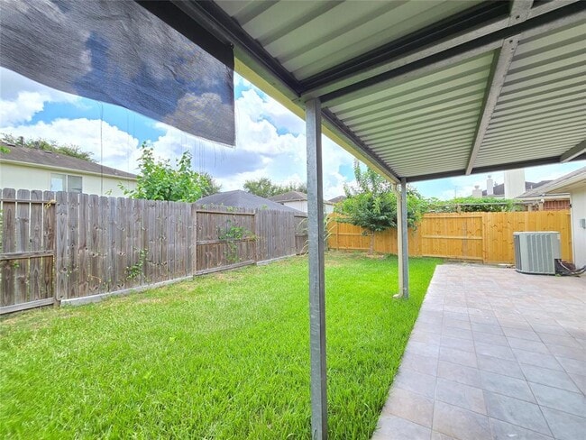 Building Photo - 4011 Lone Dove Ct