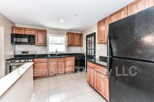 Building Photo - 6607 Berkshire Dr