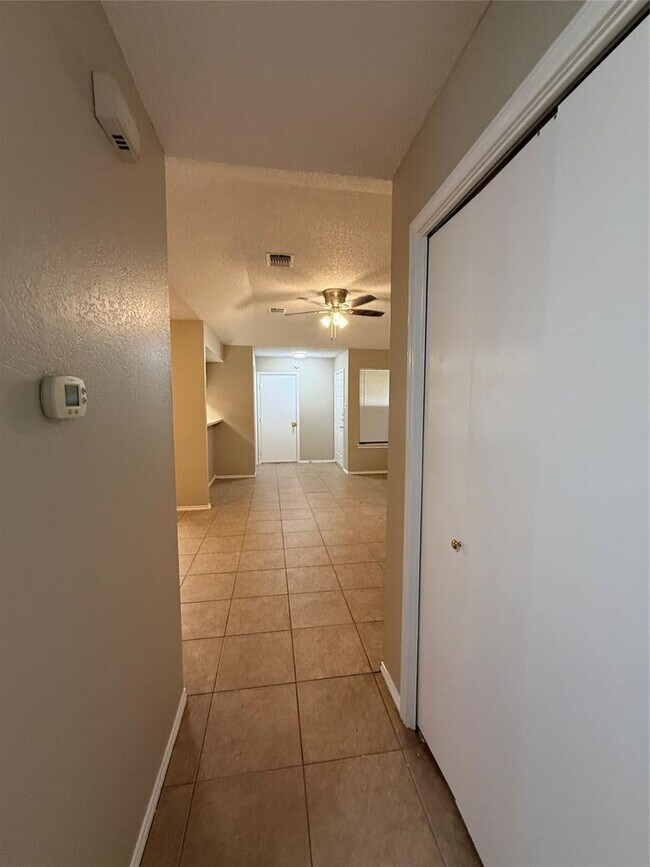 Building Photo - 12306 Los Indios Trail