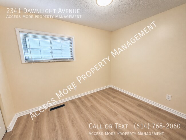 Building Photo - 2341 Dawnlight Ave