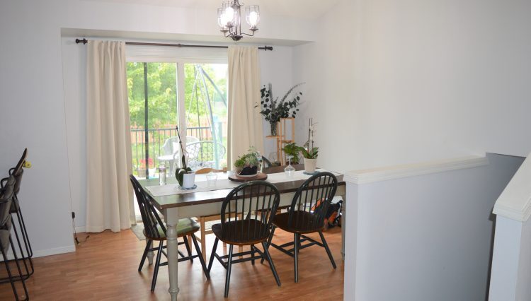 Building Photo - 605 Ruxton Ridge Dr