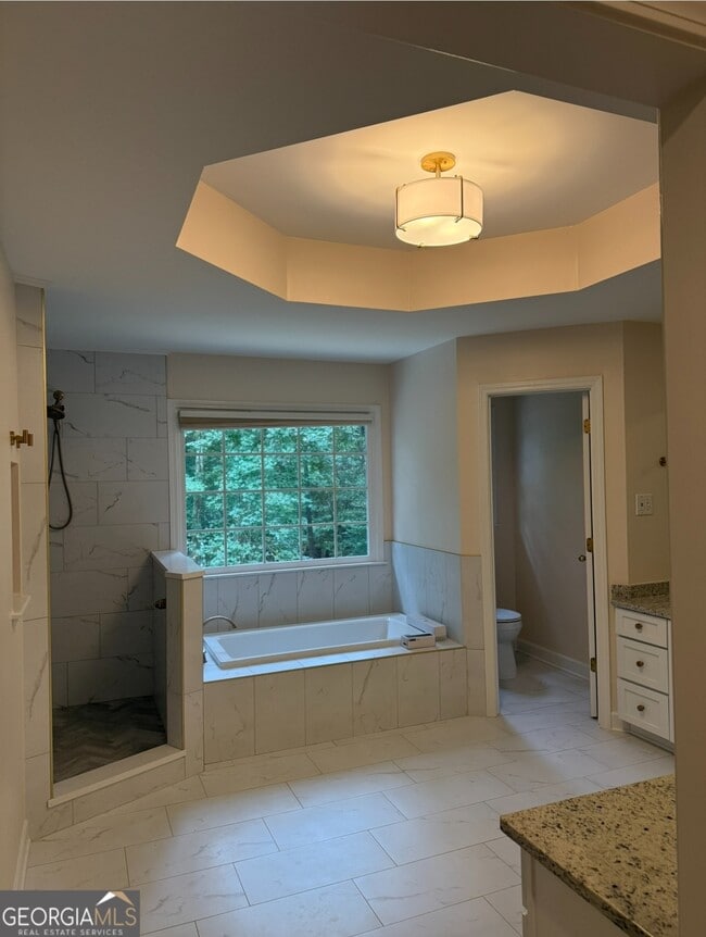 Building Photo - 1202 Loxley Cir