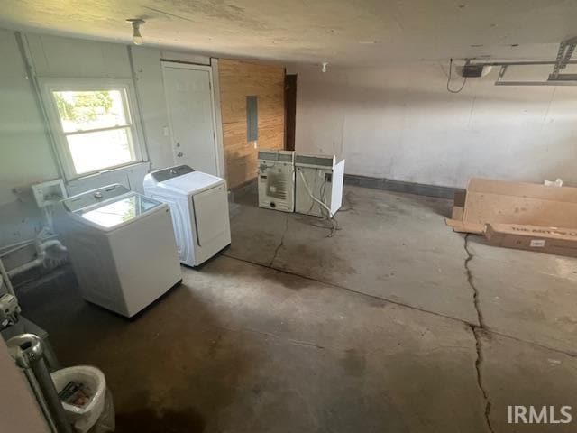 Building Photo - 1532 W Dupont Rd