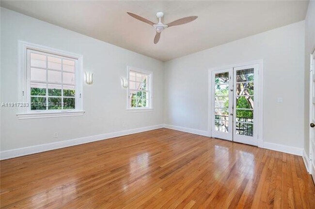 Building Photo - 3240 Morris Ln