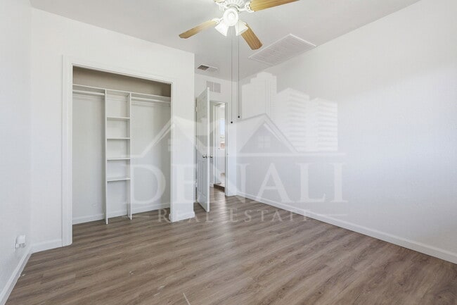 Building Photo - 11540 E Elton Ave