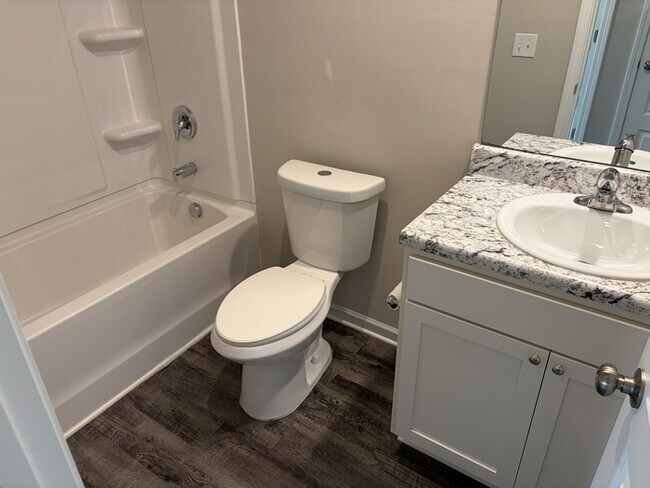 Building Photo - 3 Bed / 2 Bath Rental House in Decatur, AL 35603