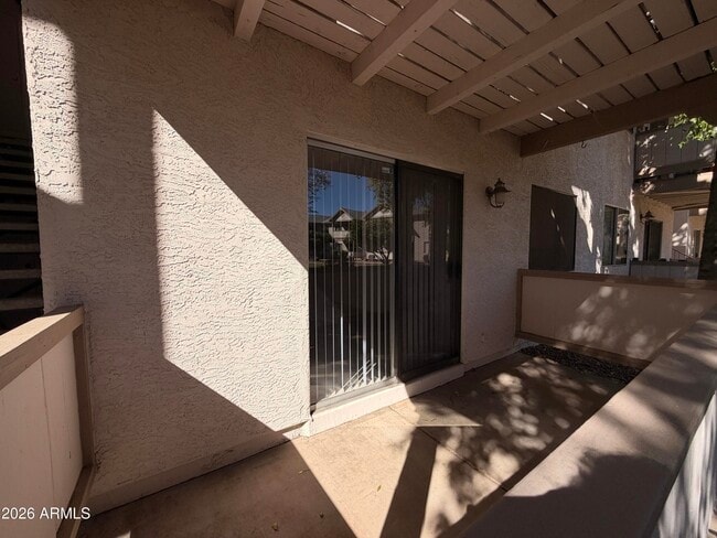 Building Photo - 616 S Hardy Dr