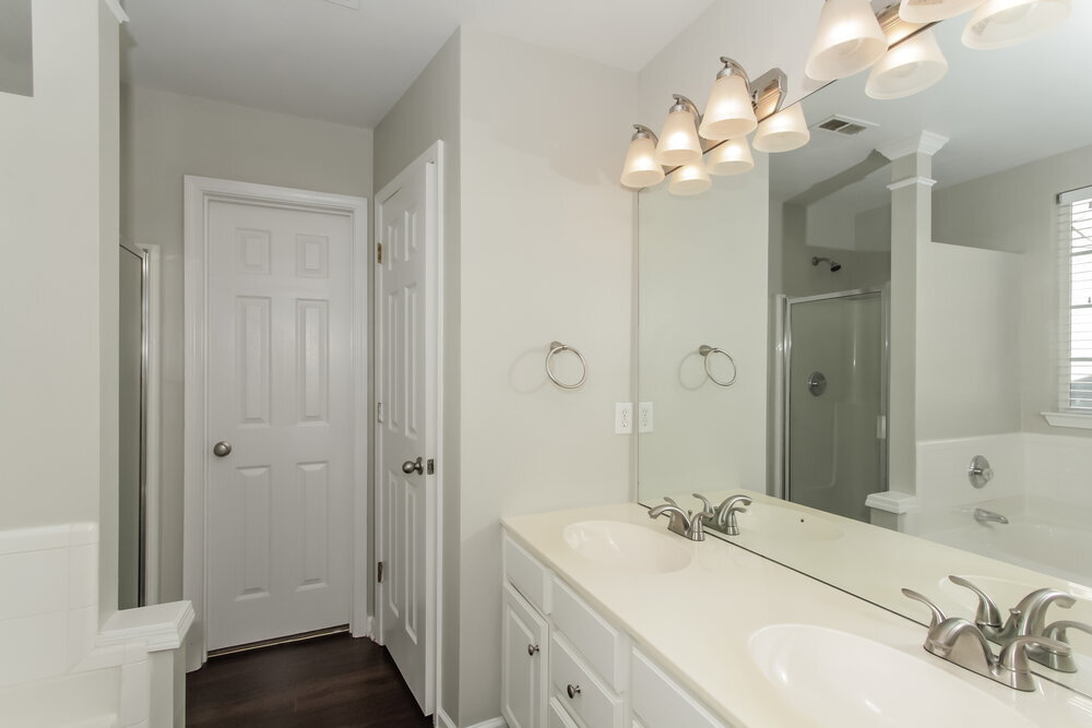 Building Photo - 3976 Griers Fork Dr