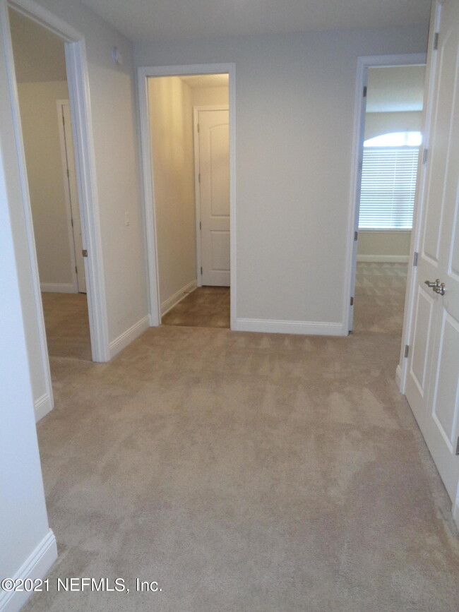 Building Photo - 4055 Arbor Mill Cir