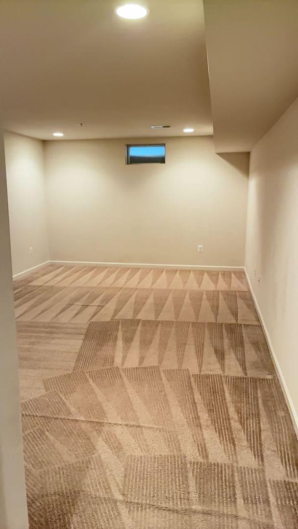 Building Photo - Great Townhouse in Wildewood in California MD