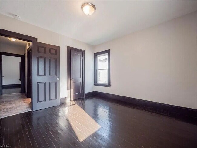 Building Photo - 2179 W 106th St