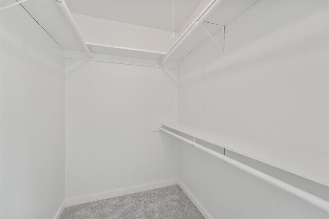 Building Photo - 205 Elmwood St