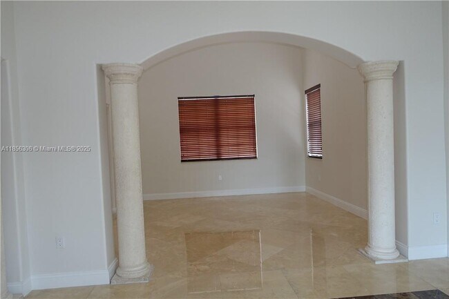 Building Photo - 18125 NW 89th Ct