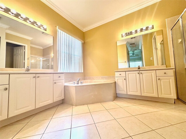 Building Photo - 2003 Grey Falcon Cir SW